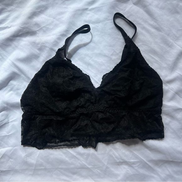 Victoria’s Secret PINK - Black Lace Bralette - Size Medium - Picture 2 of 9